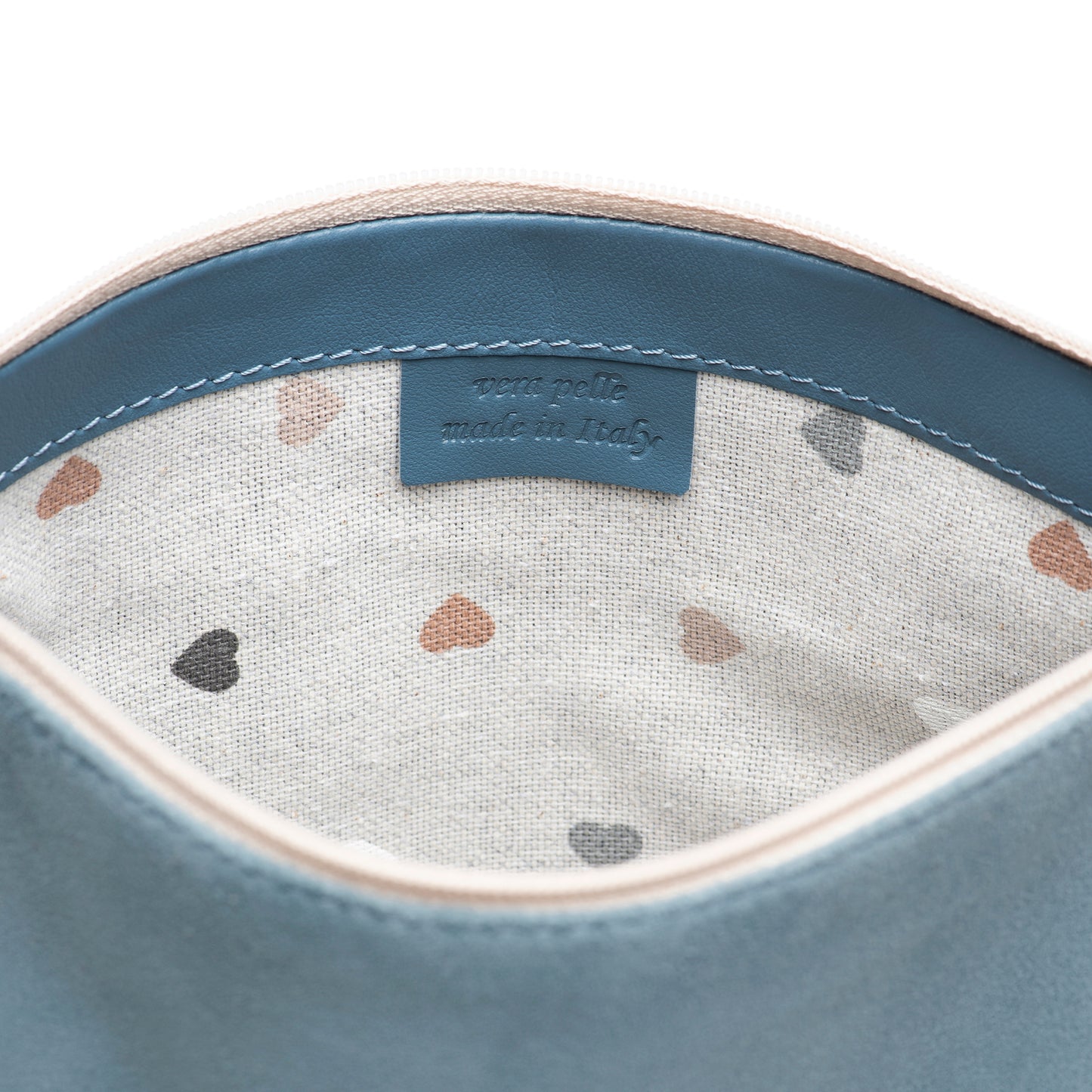 Barchetta in suede colore carta da zucchero